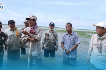 ទឹកជំនន់ក្នុងខែសីហាបង្កឲ្យមនុស្ស៩នាក់ស្លាប់និងប៉ះពាល់រាប់ម៉ឺនគ្រួសារ